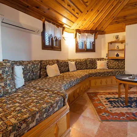 Liya Boutique & Apartament