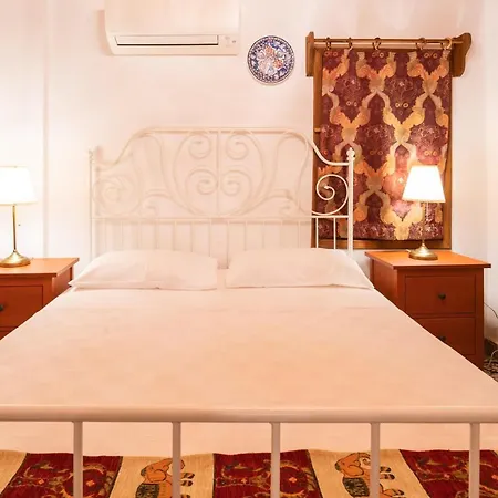 Liya Boutique & Apartament *