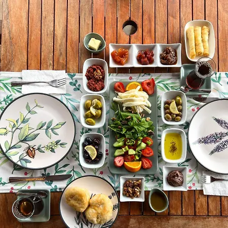 Liya Boutique & 아파트