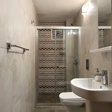 Liya Boutique & Apartment *