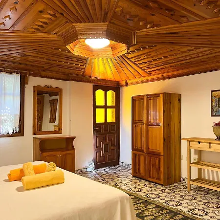 Liya Boutique & Apartament