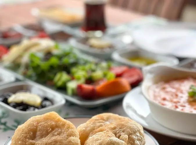 Liya Boutique & アパート